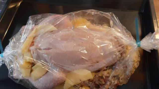 Ухае на Пълнено пиле в плик