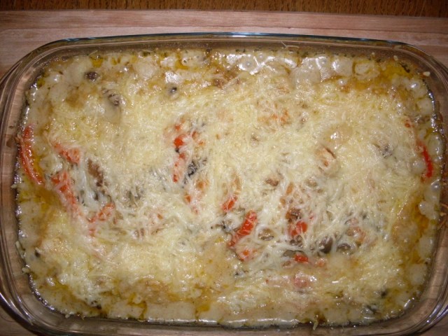 ЗАПЕЧЕНИ КОТЛЕТИ В СОС ОТ СМЕТАНА И&nbsp;ГЪБИ