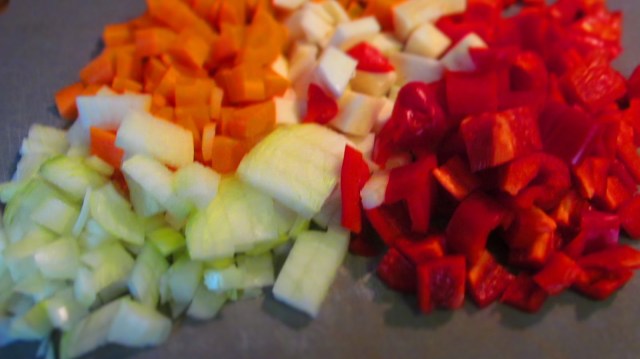 Рязане зеленчуци за гювеч