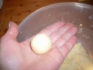 Сладки черешови топчета Ухае на