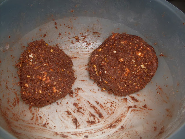 Приготвяне на сладък салам