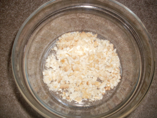 Натрошени бисквити