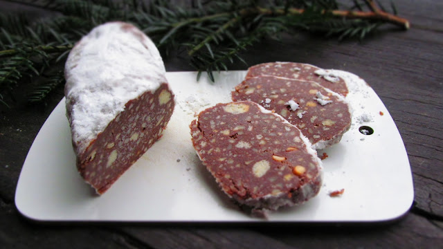 Ухае на рецепта за сладък салам