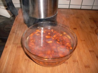 Как се белят бадеми