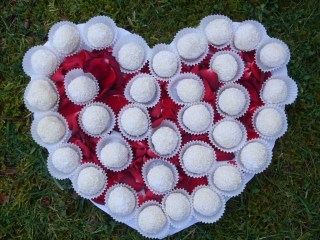 Рецепта стъпка по стъпка за бонбони рафаело