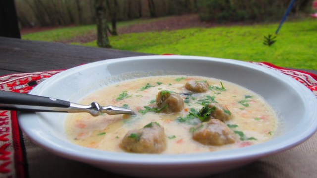 Рецепта стъпка по стъпка за вкусна супа топчета