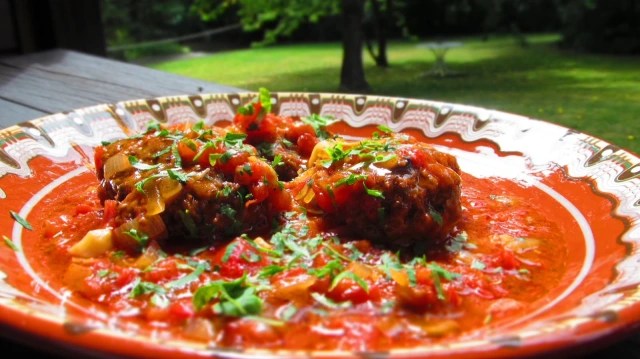 КЮФТЕТА С ДОМАТЕН&nbsp;СОС