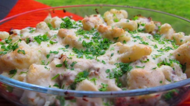 КАРФИОЛЕНА ЗАПЕКАНКА Überbackener&nbsp;Blumenkohl