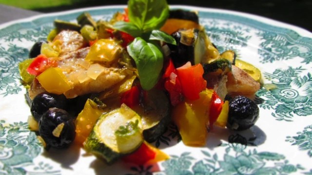 ЗЛАТЕН МОРСКИ КОСТУР ПО&nbsp;КАЛИФОРНИЙСКИ