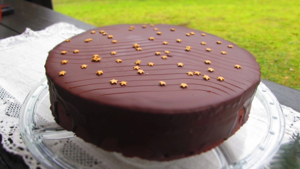 ШОКОЛАДОВА ТРЮФЕЛ ТОРТА