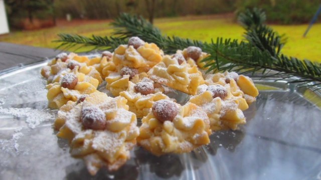 СЛАДКИТЕ РОЗИЧКИ ОТ МОЕТО&nbsp;ДЕТСТВО