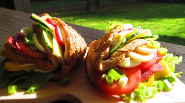 ПИТКИ – ДЖОБ ЗА САНДВИЧИ ОТ ПЪЛНОЗЪРНЕСТО&nbsp;БРАШНО