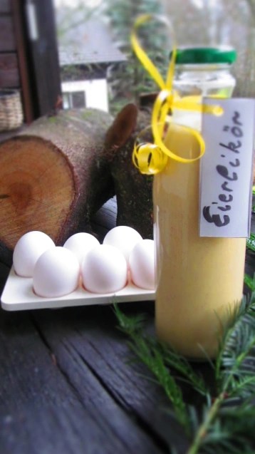 ЯЙЧЕН ЛИКЬОР или&nbsp;Eierlikör