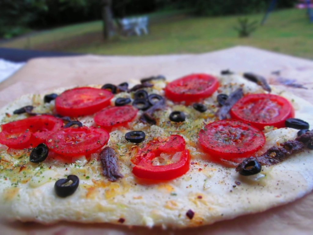 НЕМСКАТА ПИЦА ФЛАМКУХЕН В ПЕТ ВАРИАНТА –&nbsp;FLAMMKUCHEN