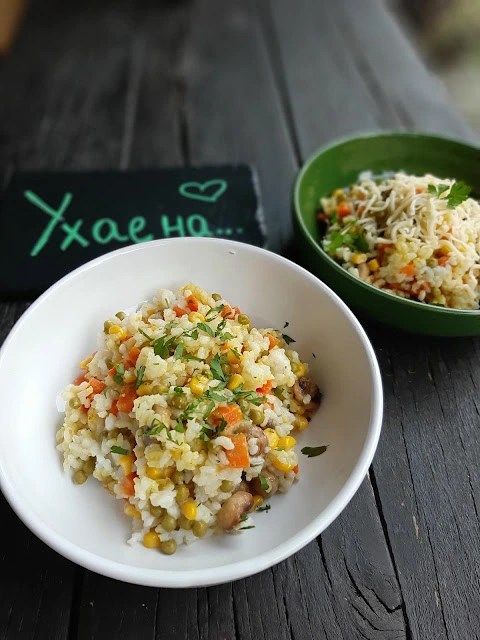 ОРИЗ СЪС ЗЕЛЕНЧУЦИ ЗА&nbsp;ГАРНИТУРА