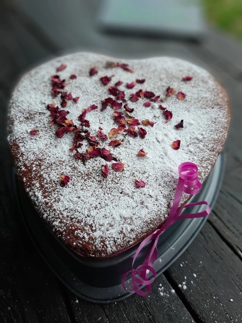 МНОГО БЪРЗ ЯБЪЛКОВ&nbsp;СЛАДКИШ