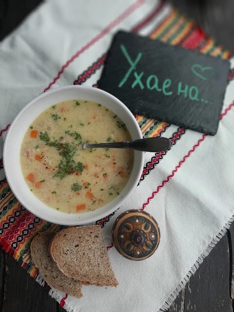 ОБИКНОВЕНА ПИЛЕШКА СУПА – БЪРЗА И&nbsp;ЛЕСНА