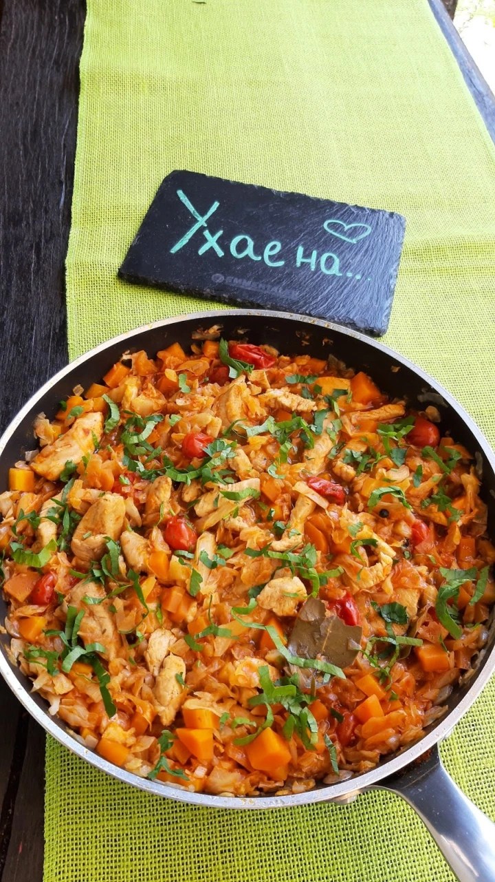 ПУЕШКО МЕСО С ПРЯСНО&nbsp;ЗЕЛЕ