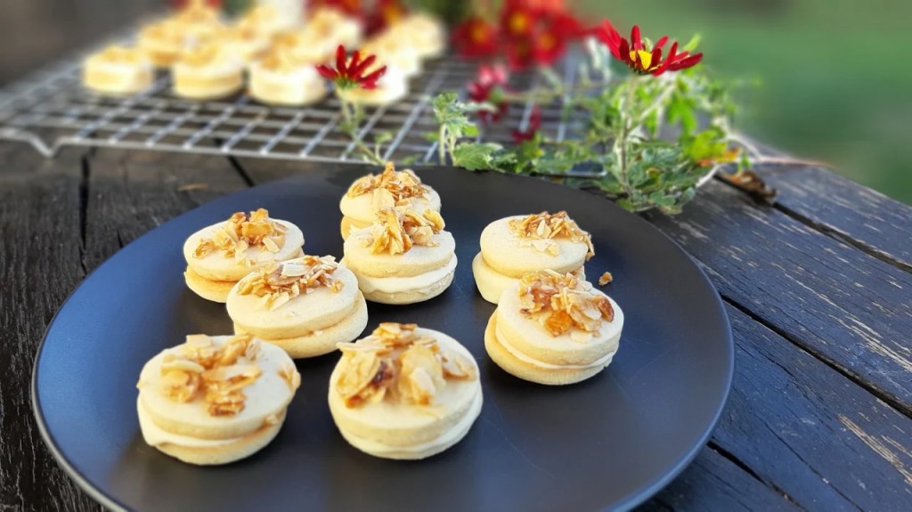 ВКУСНИ СЛАДКИ С ИМЕ "БИНЕНЩИХ"