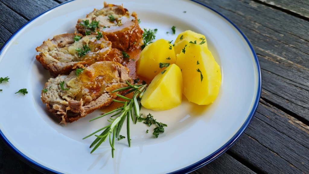 Hunsrücker Spießbraten РУЛО СЪС СВИНСКО МЕСО ОТ&nbsp;ХУНСРЮК