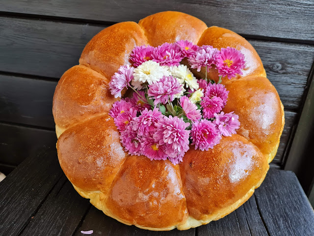 ПЕТКОВСКИ КОЛАЧ