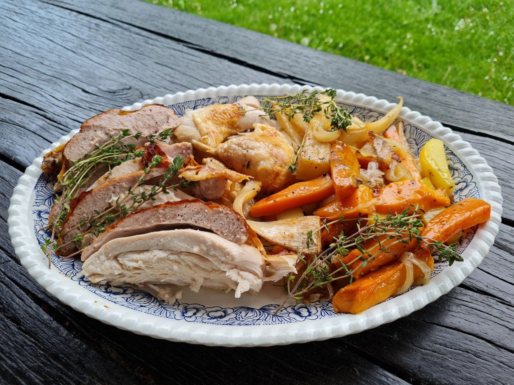 Английско пълнено пиле със сурова наденица по Джейми&nbsp;Оливър