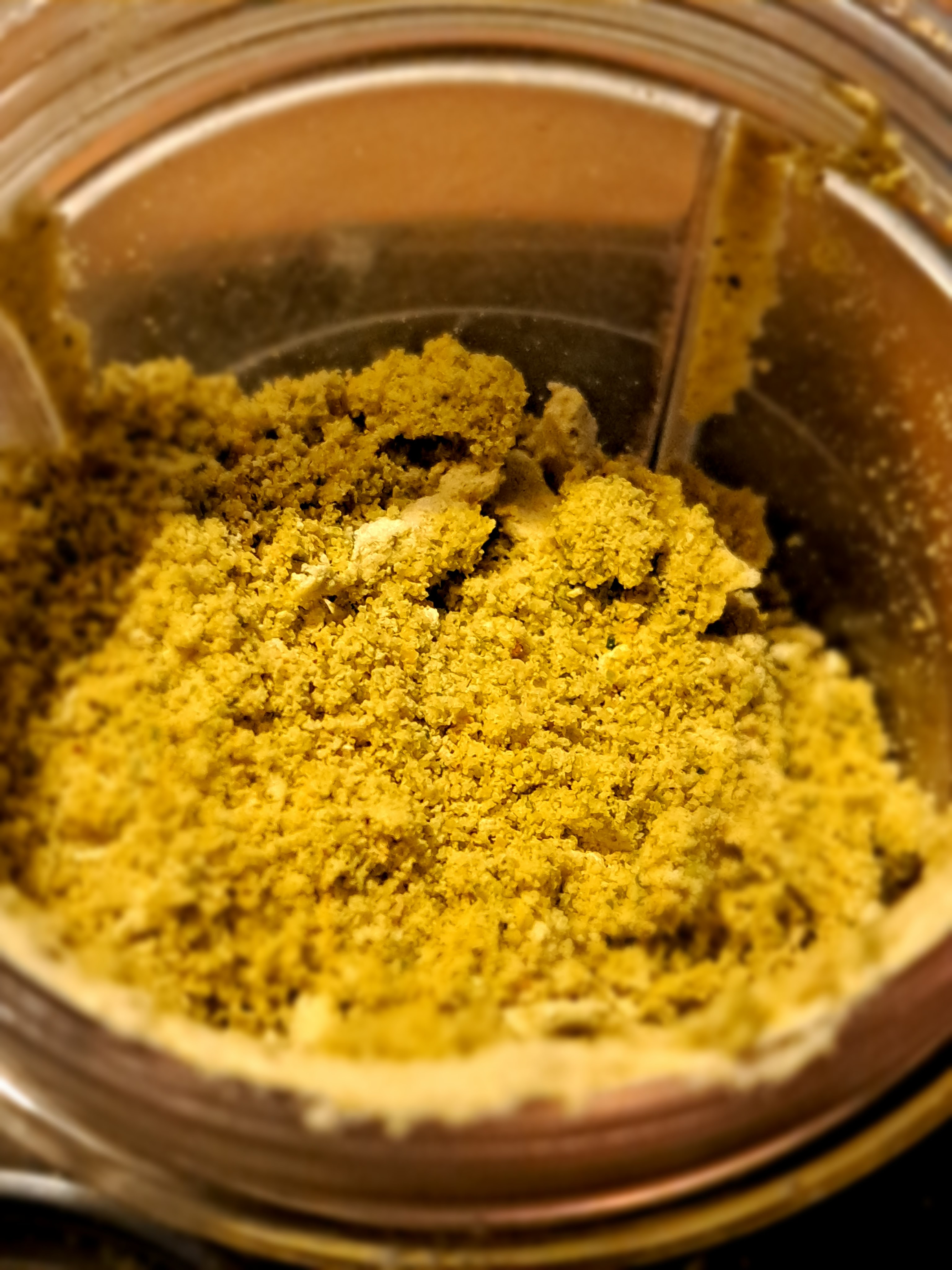 смлян шам фъстък с пудра захар