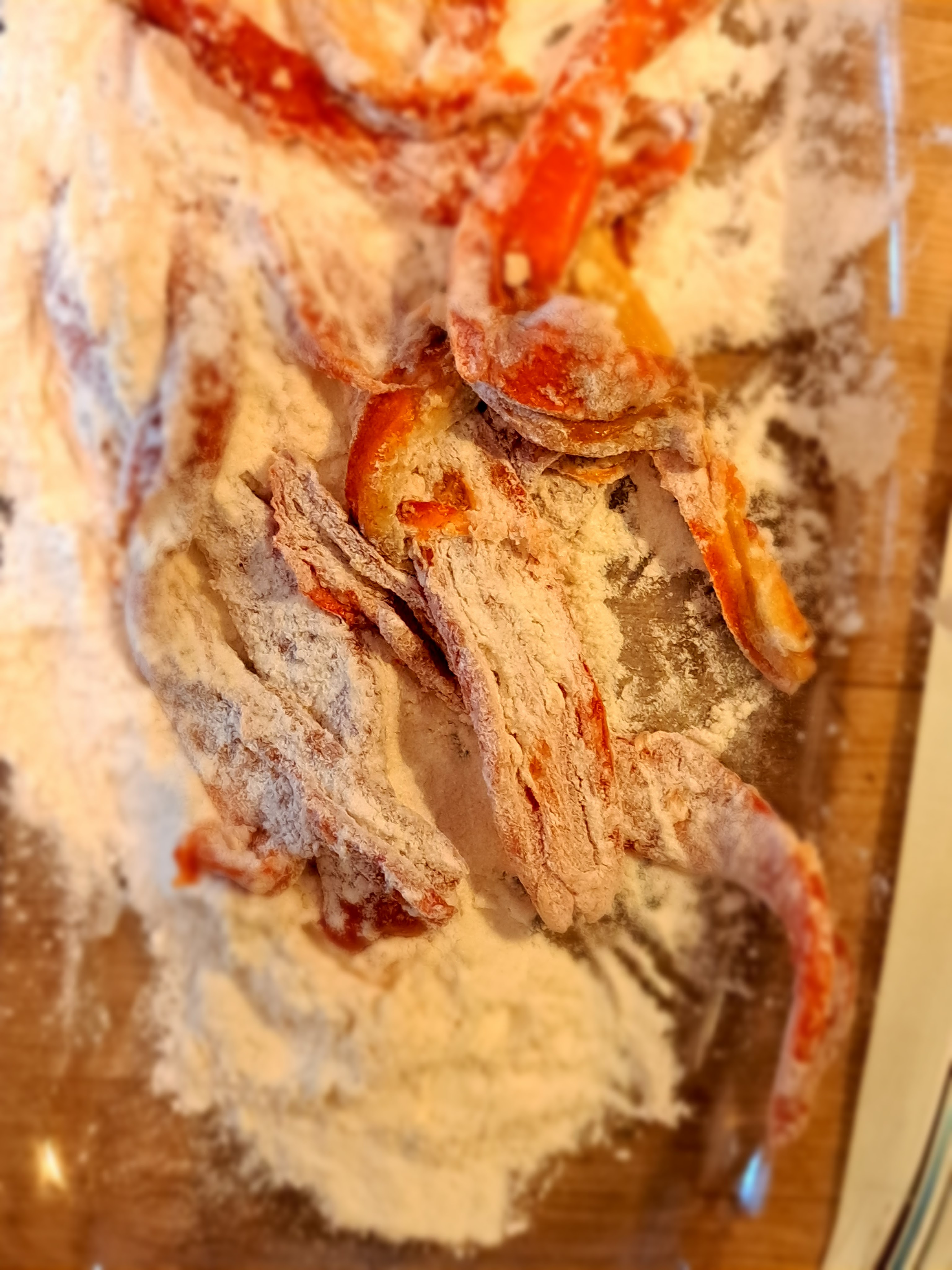 Салата пържени червени чушки