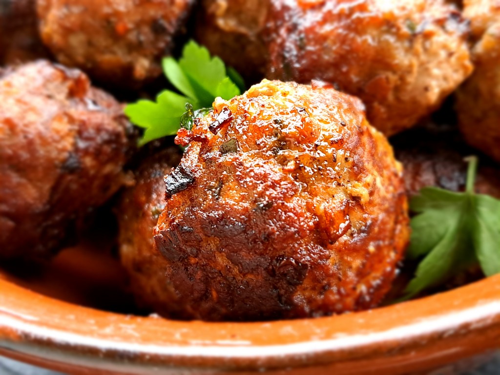 СТАРИННИ ПЪРЖЕНИ КЮФТЕТА