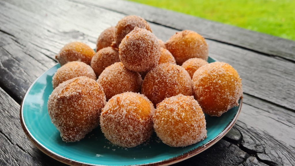 QUARKBÄLLCHEN НЕМСКИ БУХТИ С&nbsp;ИЗВАРА