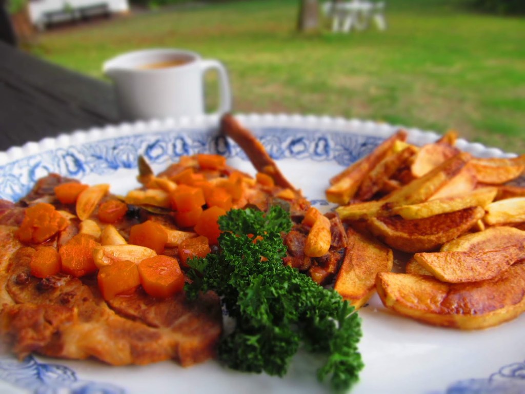 СВИНСКИ ПЪРЖОЛИ –&nbsp;ЗАДУШЕНИ