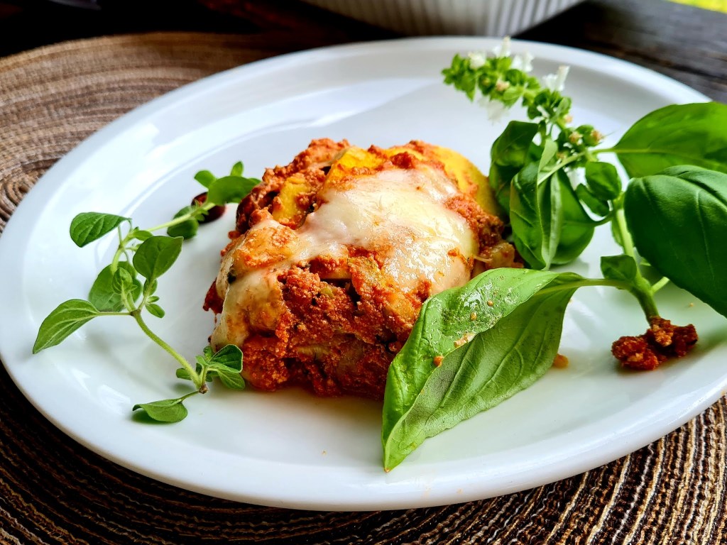 ЛАЗАНЯ С РИКОТА, ТИКВИЧКИ И&nbsp;МАСЛИНИ