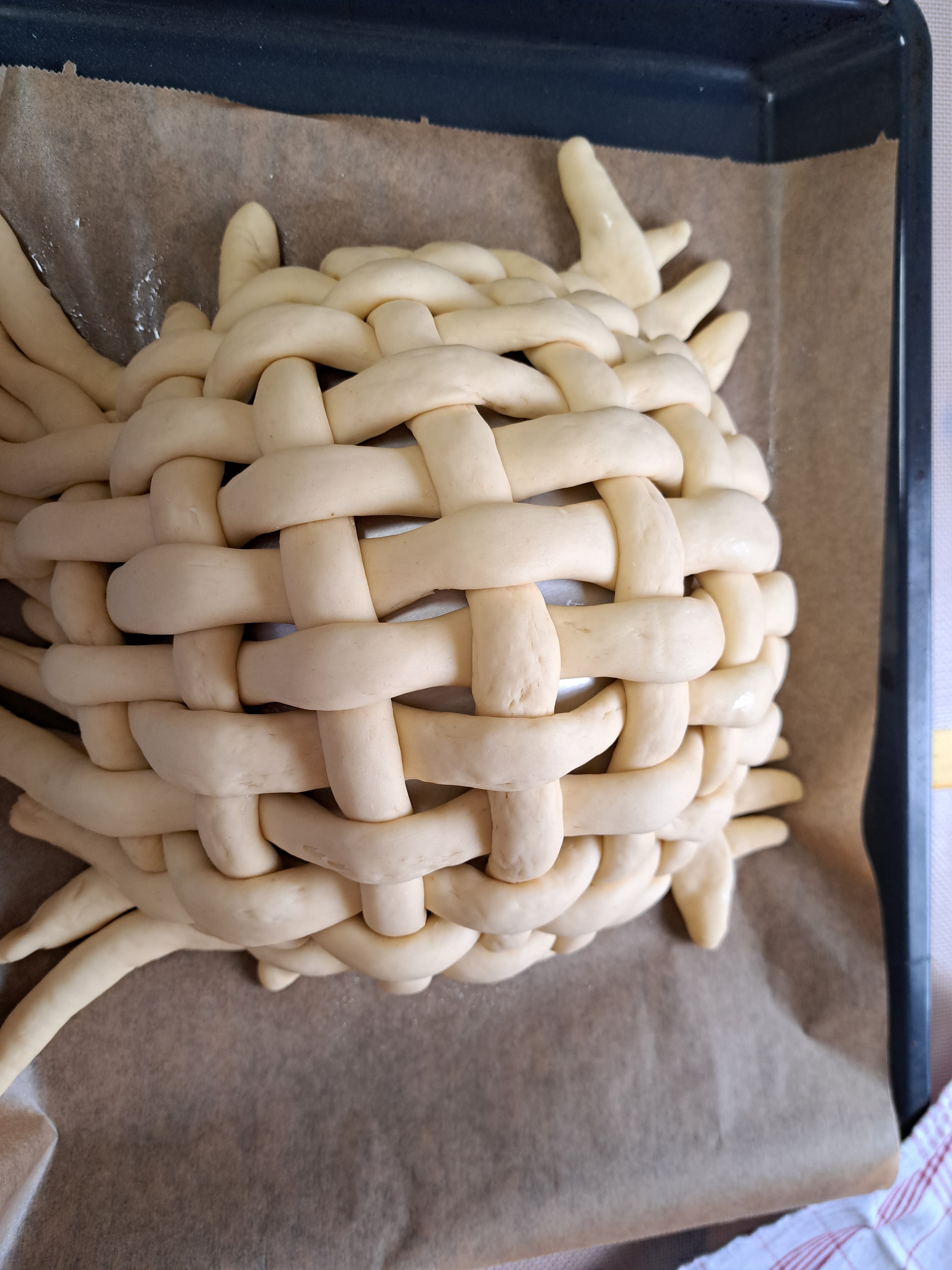 Ухае на... кошница от тесто