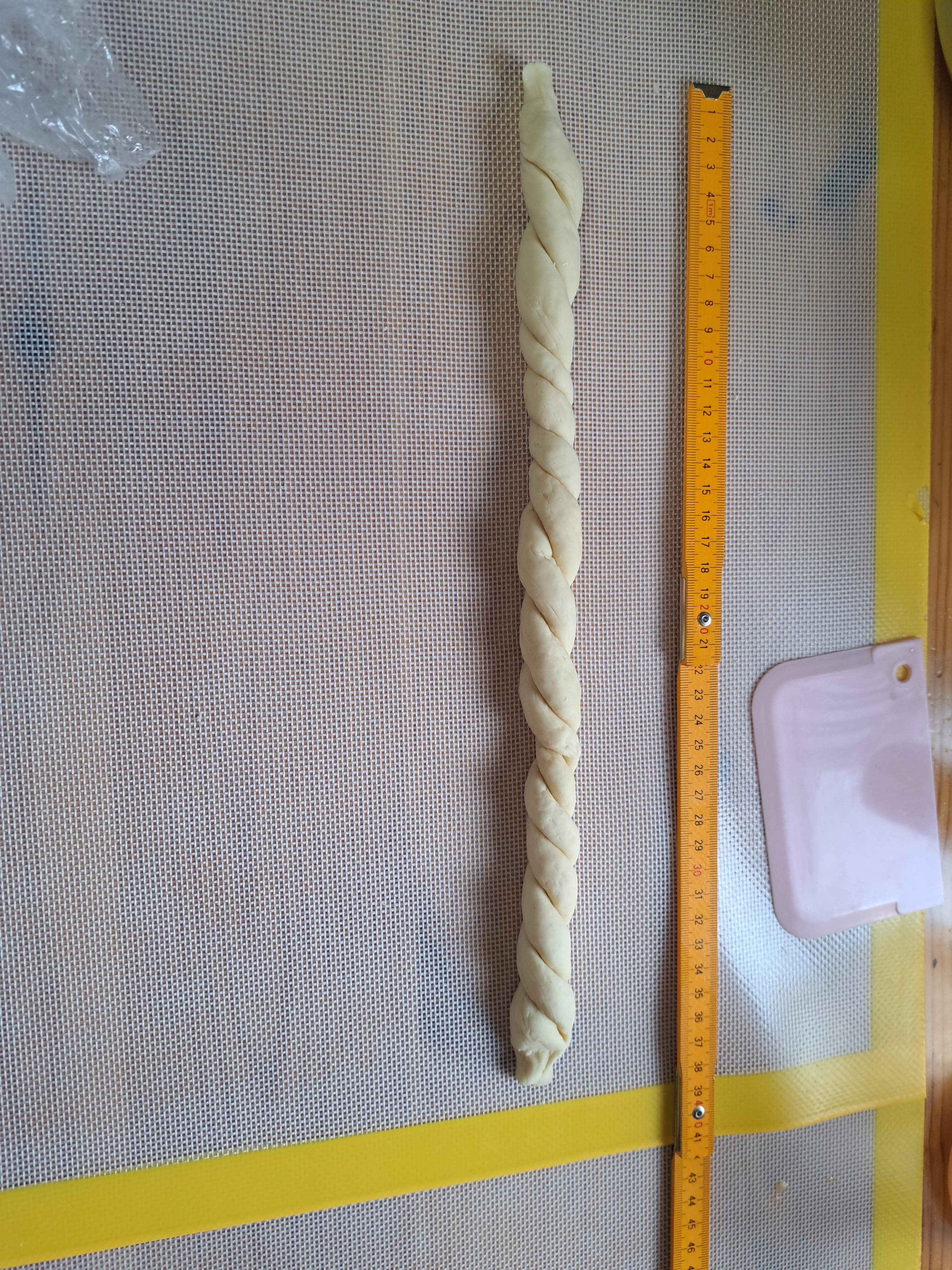 Ухае на... кошница от тесто