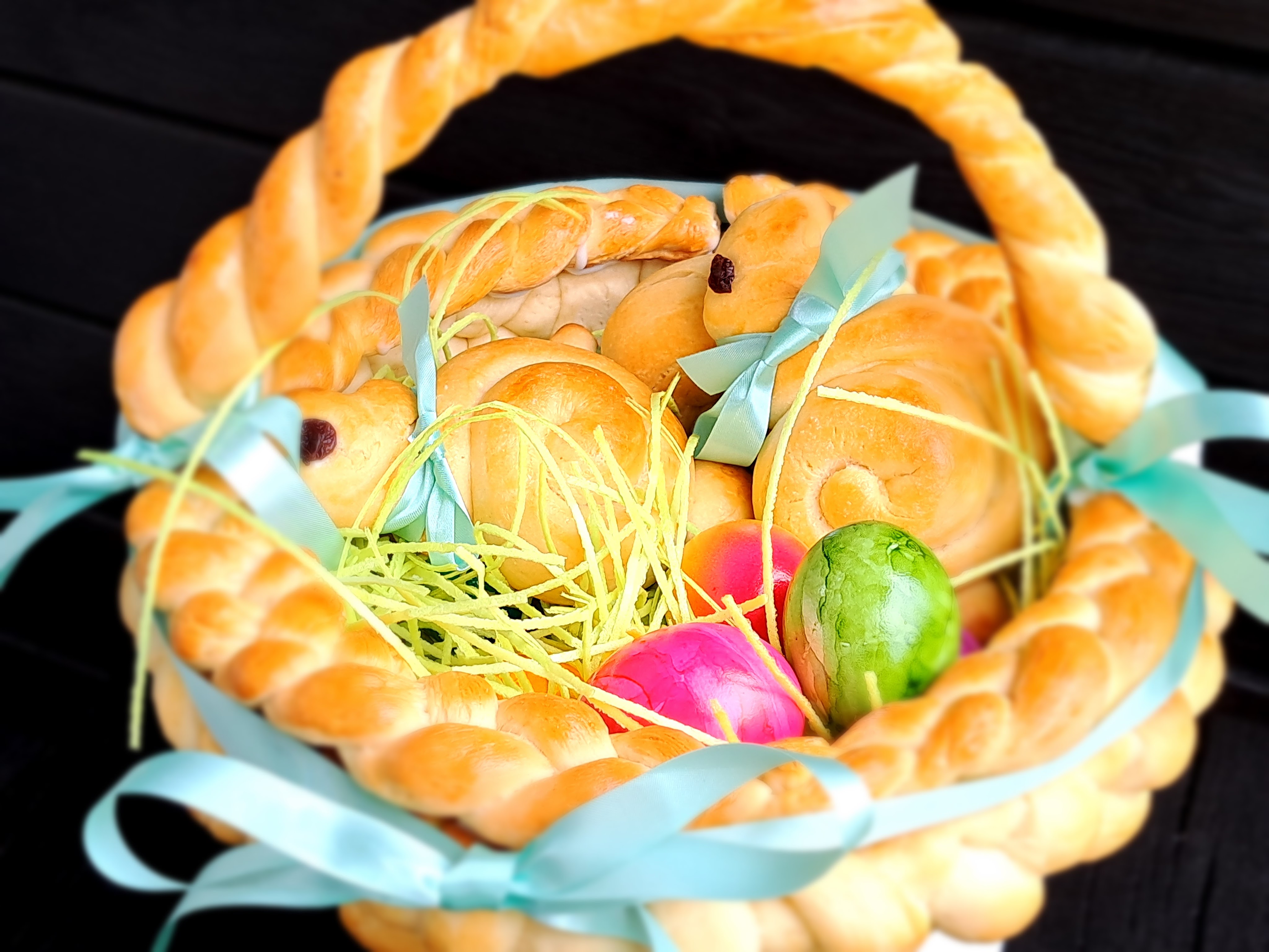 Ухае на... кошница от тесто