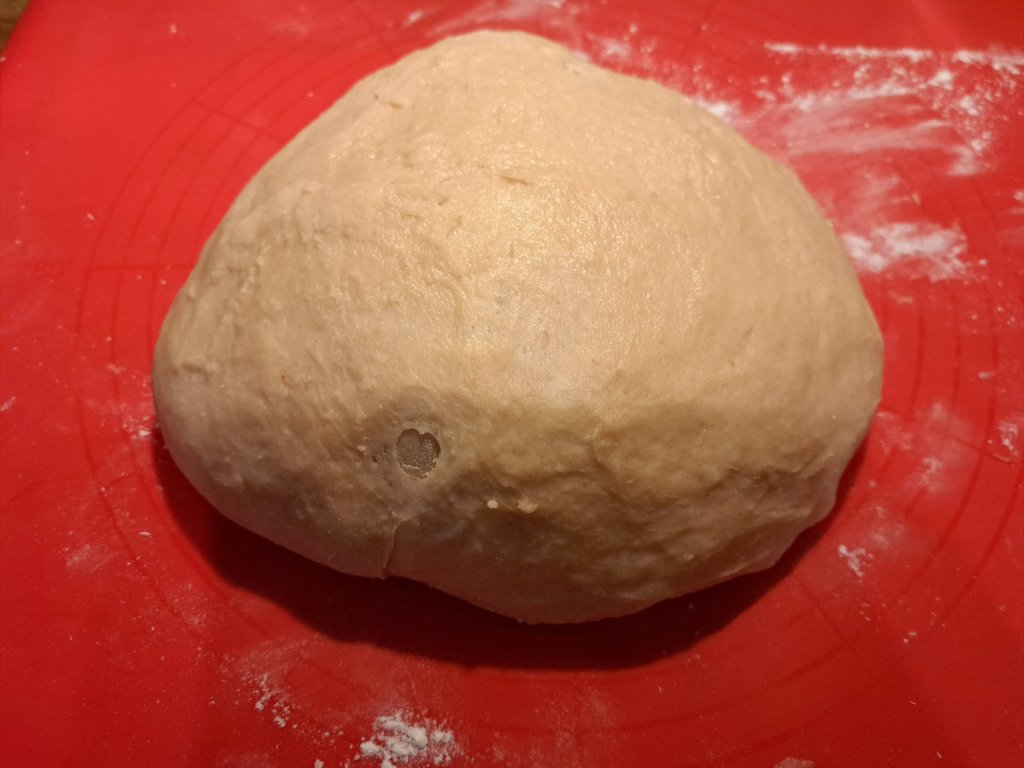 Ухае на... италиански козунак от Абруцо