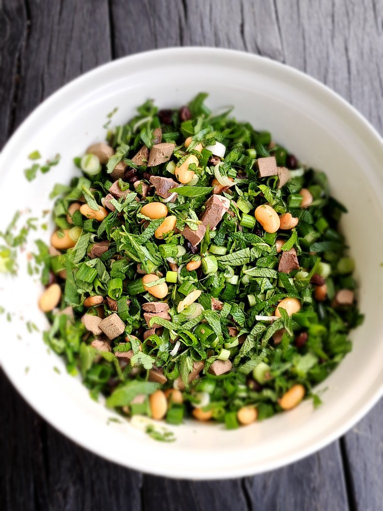 Ухае на… пълнено агне с боб по новаченски