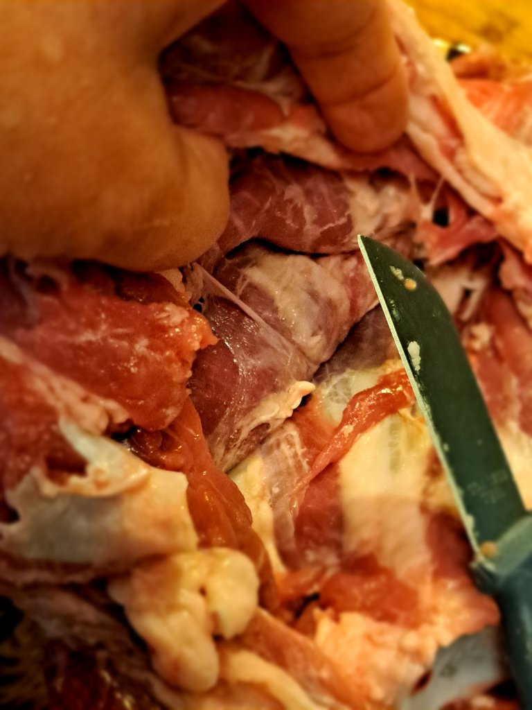 Ухае на… пълнено агне с боб по новаченски