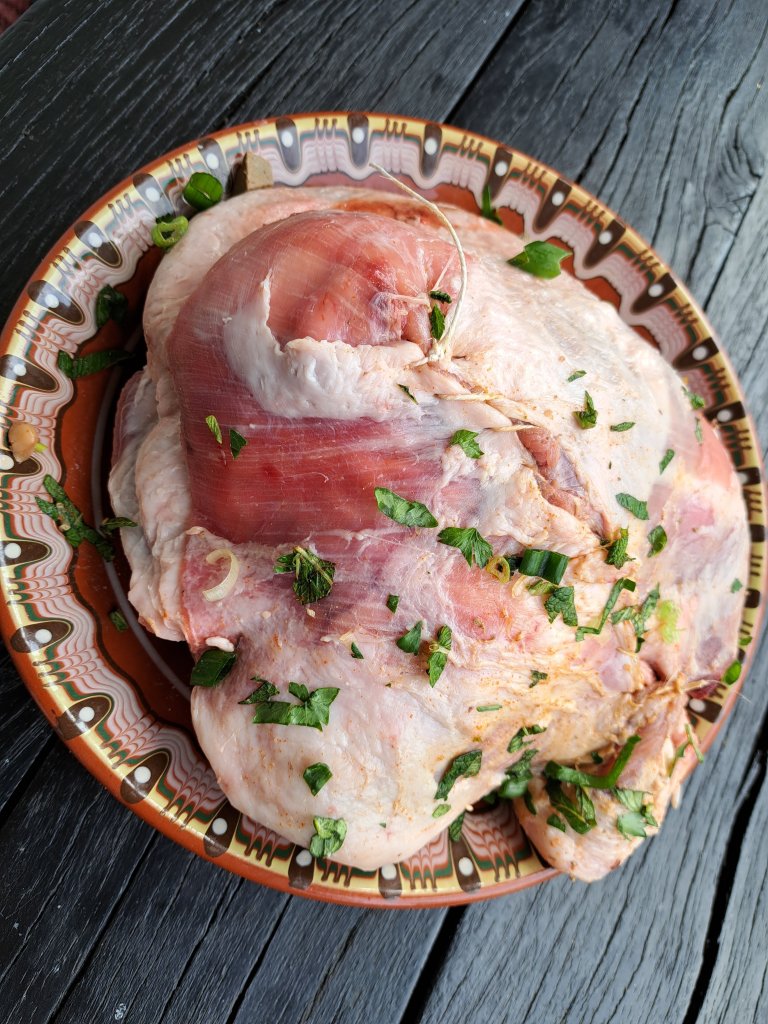 Ухае на… пълнено агне с боб по новаченски