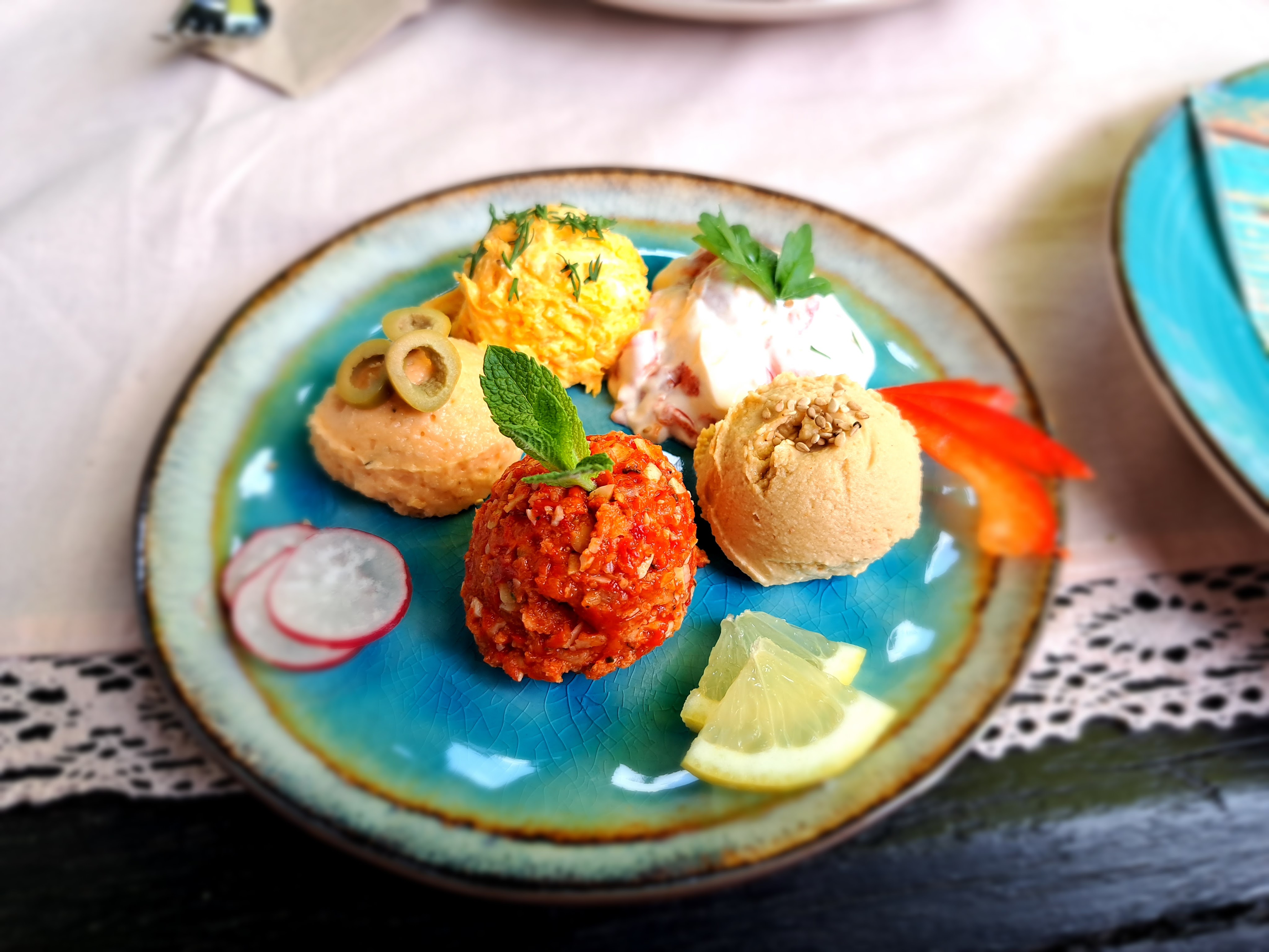 Ухае на... MUHAMMARA Мухамара