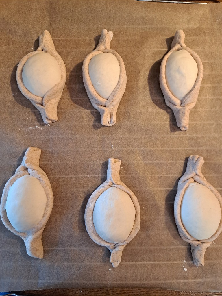 Ухае на...Цървулчета или хлебчета от два вида спелта