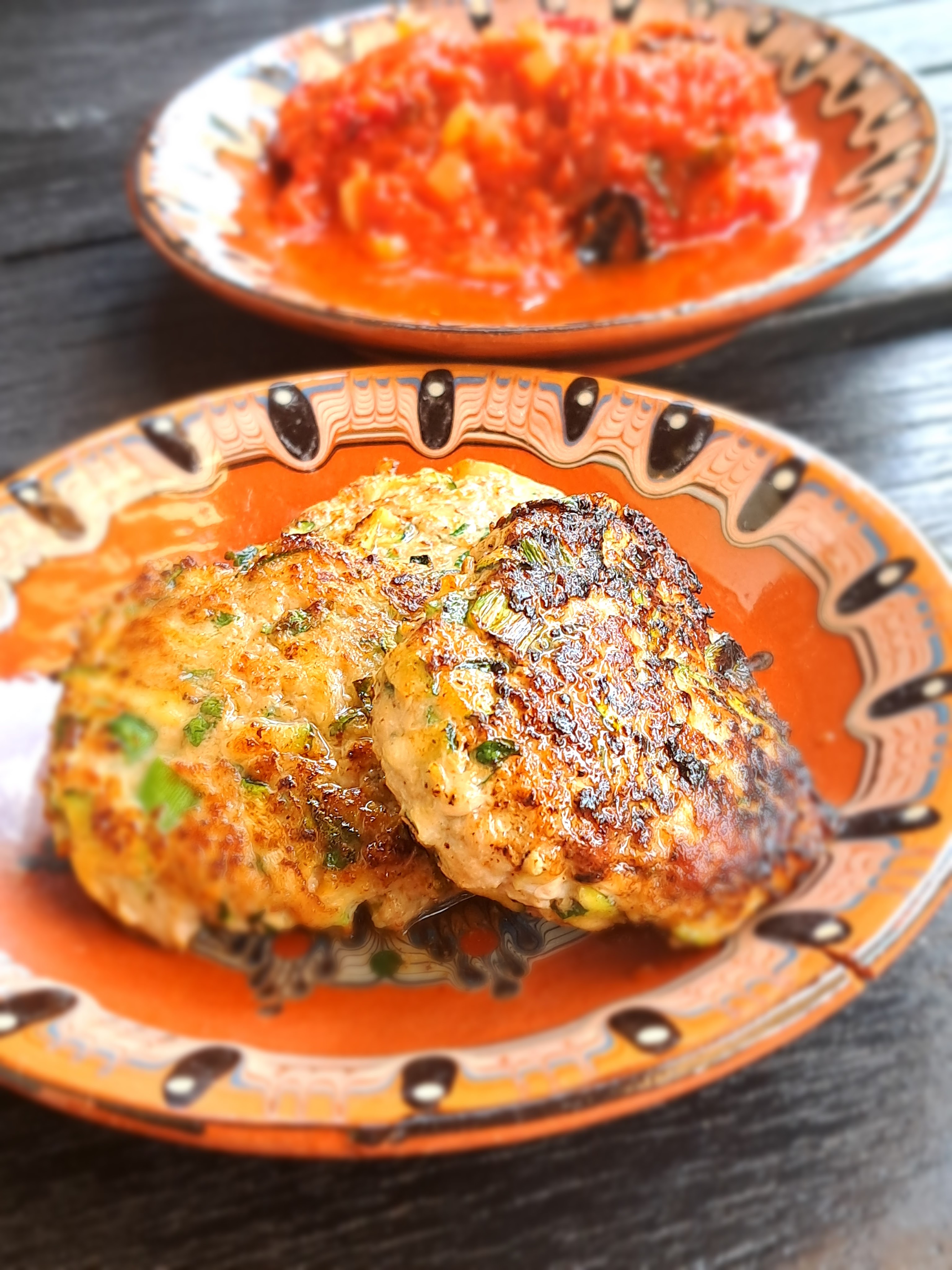 Ухае на... Puten-Zucchini-Burger Пуешки бургери с тиквички, зелен лук и кимион