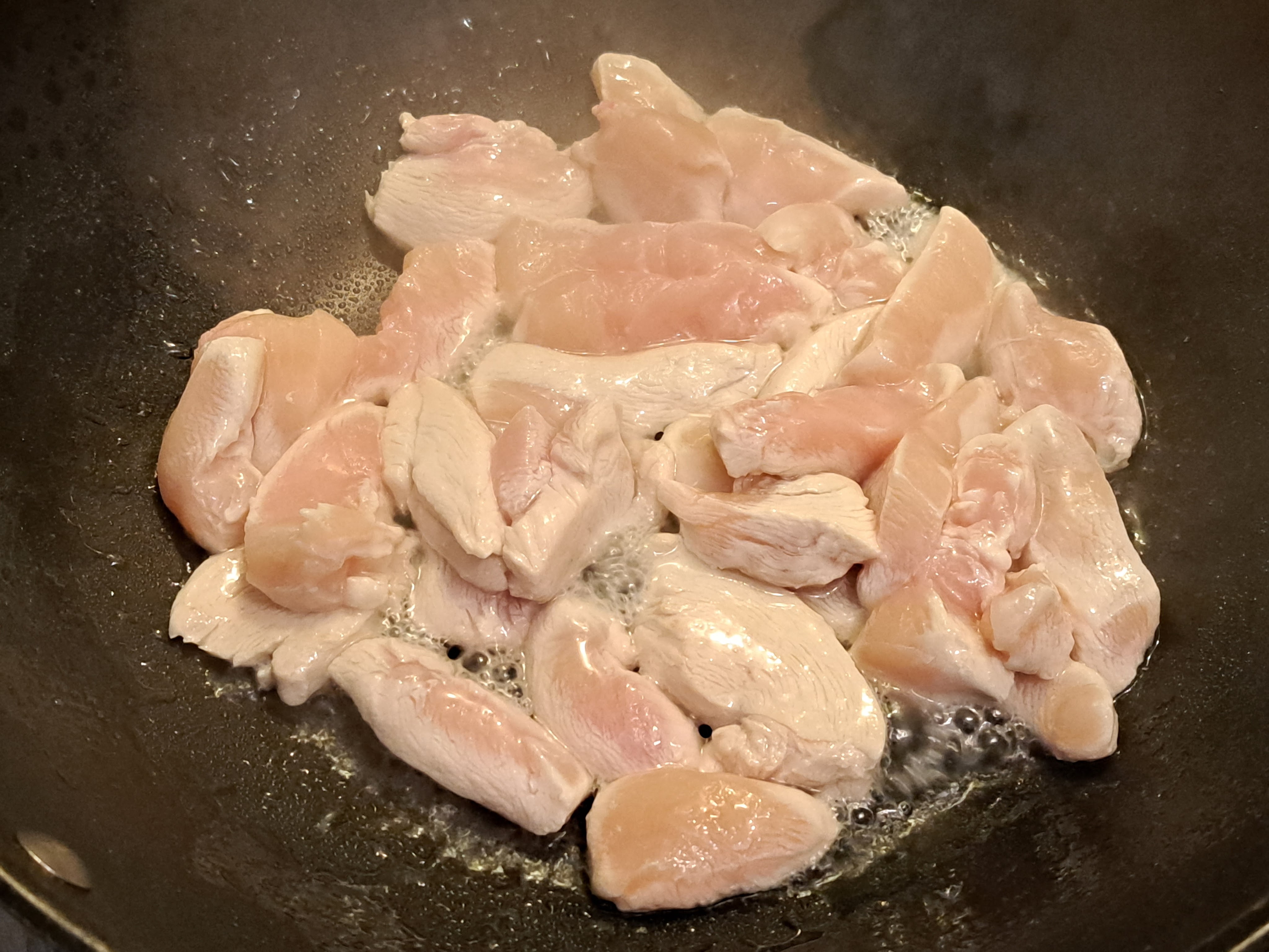 Ухае на... Индийско пиле Мадрас Madras-Hähnchen-Curry 