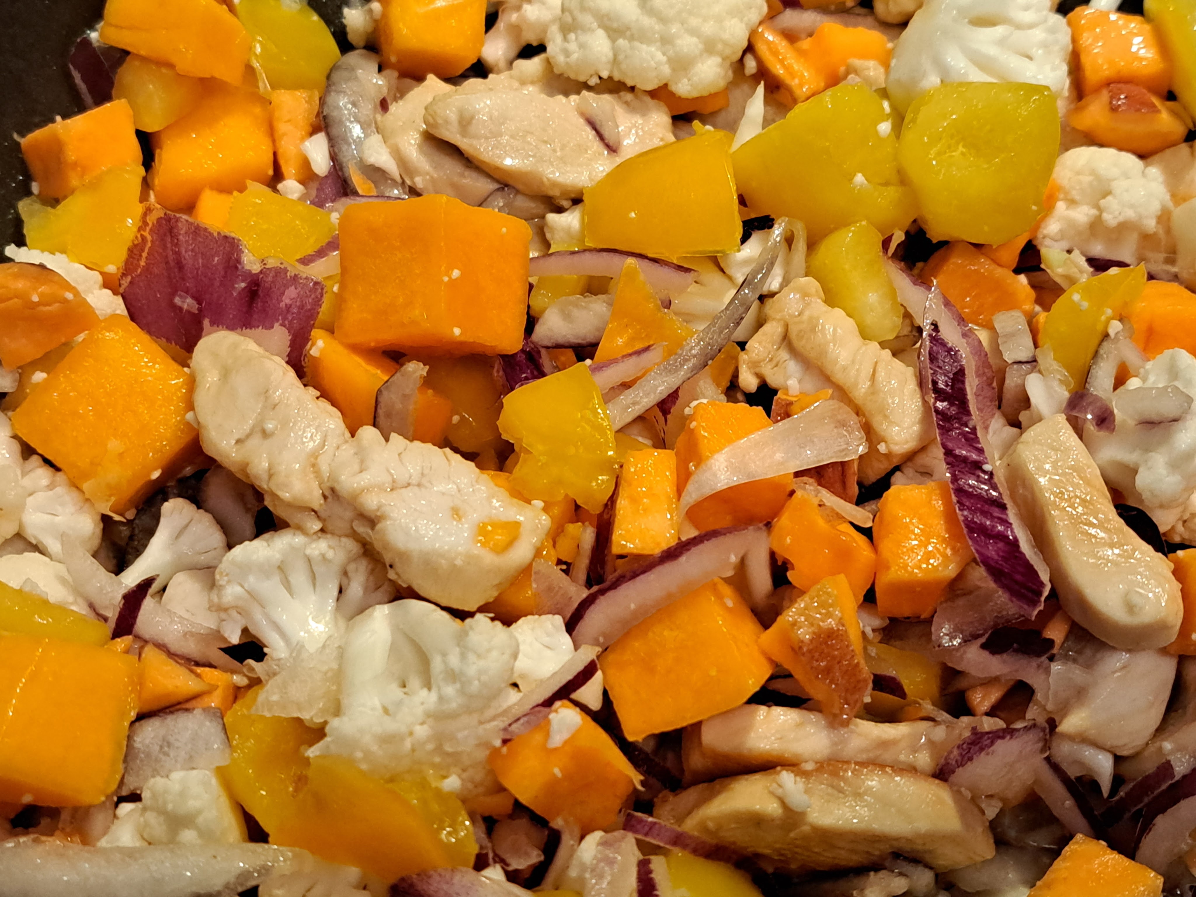 Ухае на... Индийско пиле Мадрас Madras-Hähnchen-Curry 