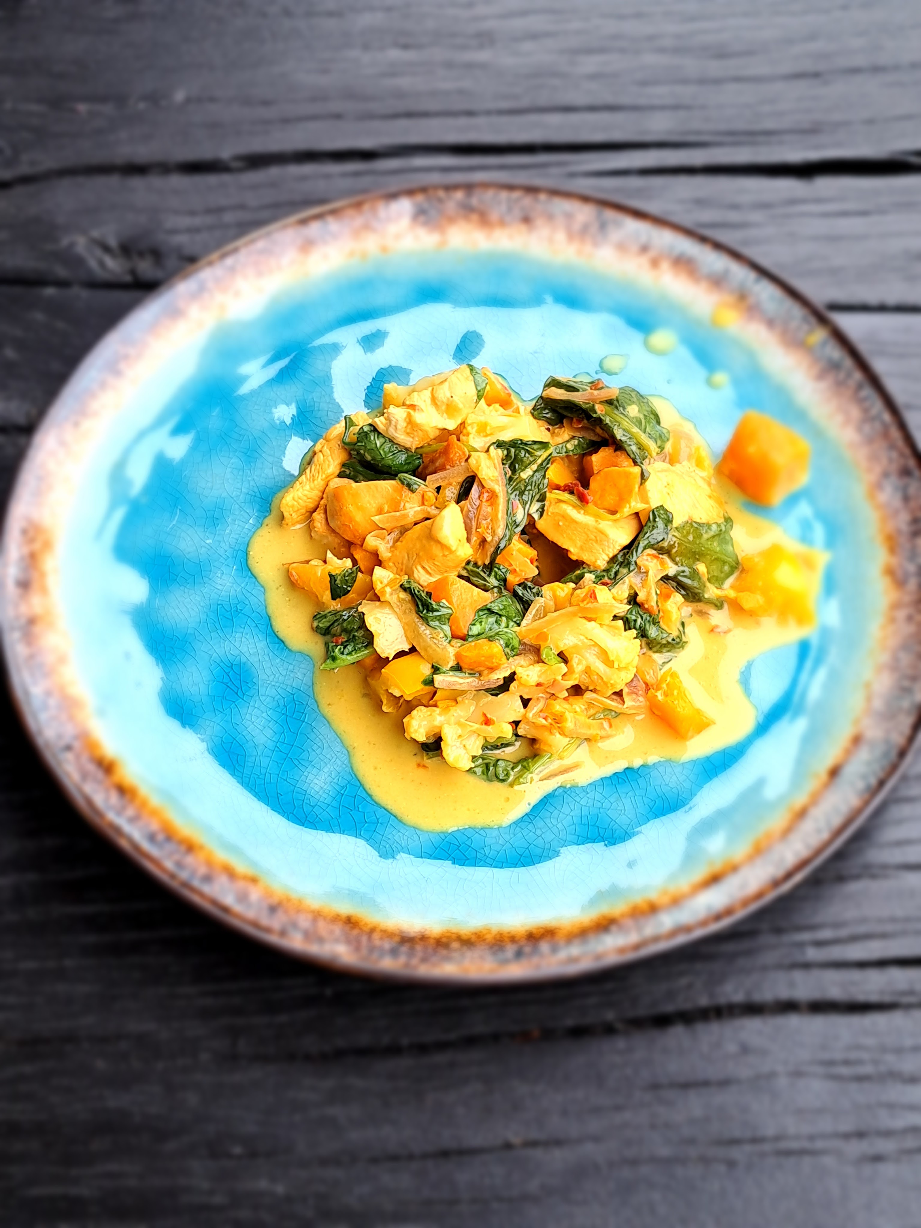 Ухае на... Индийско пиле Мадрас Madras-Hähnchen-Curry 