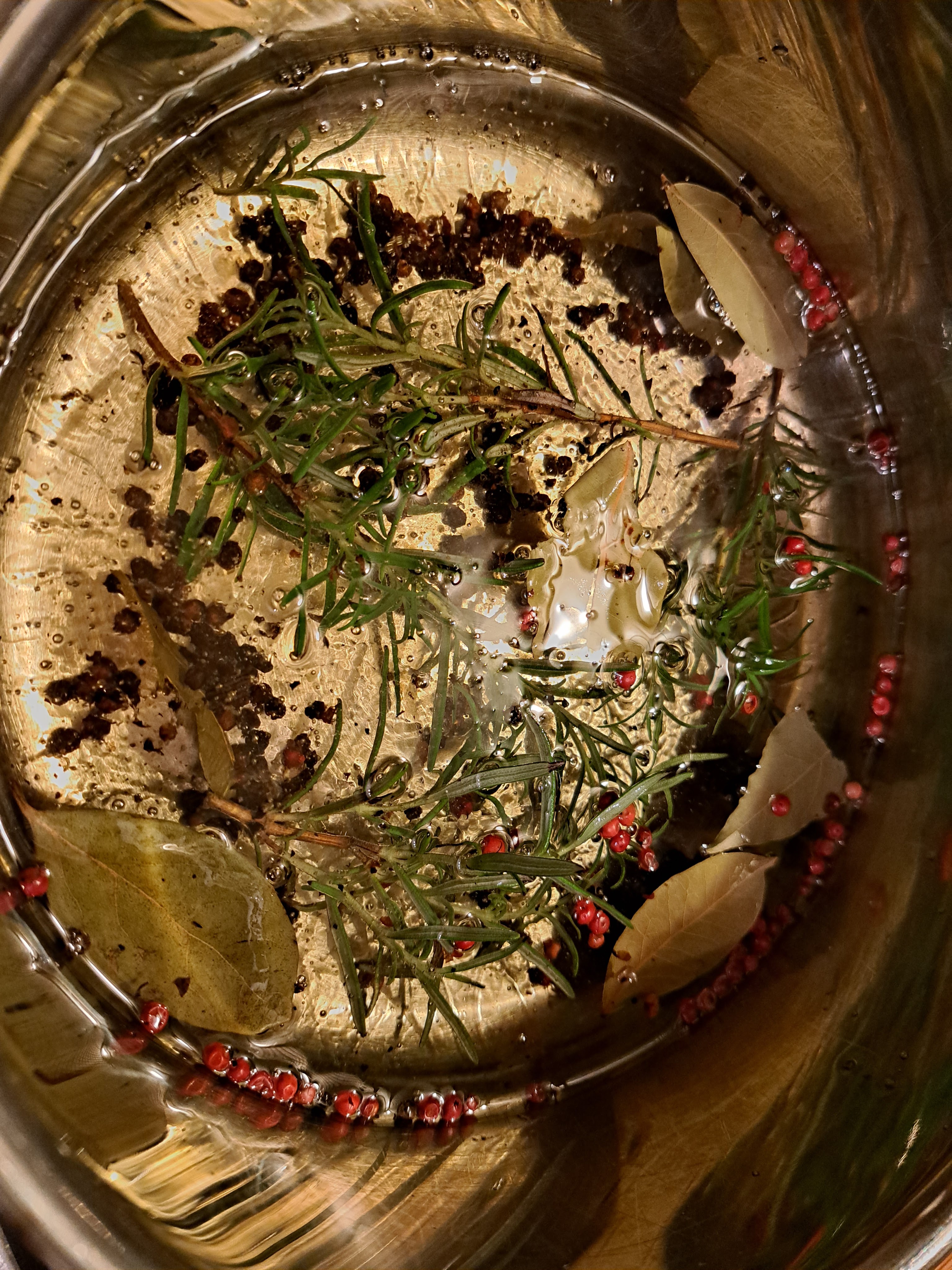 Ухае на... Сочна и вкусна риба тон в олио Thunfisch