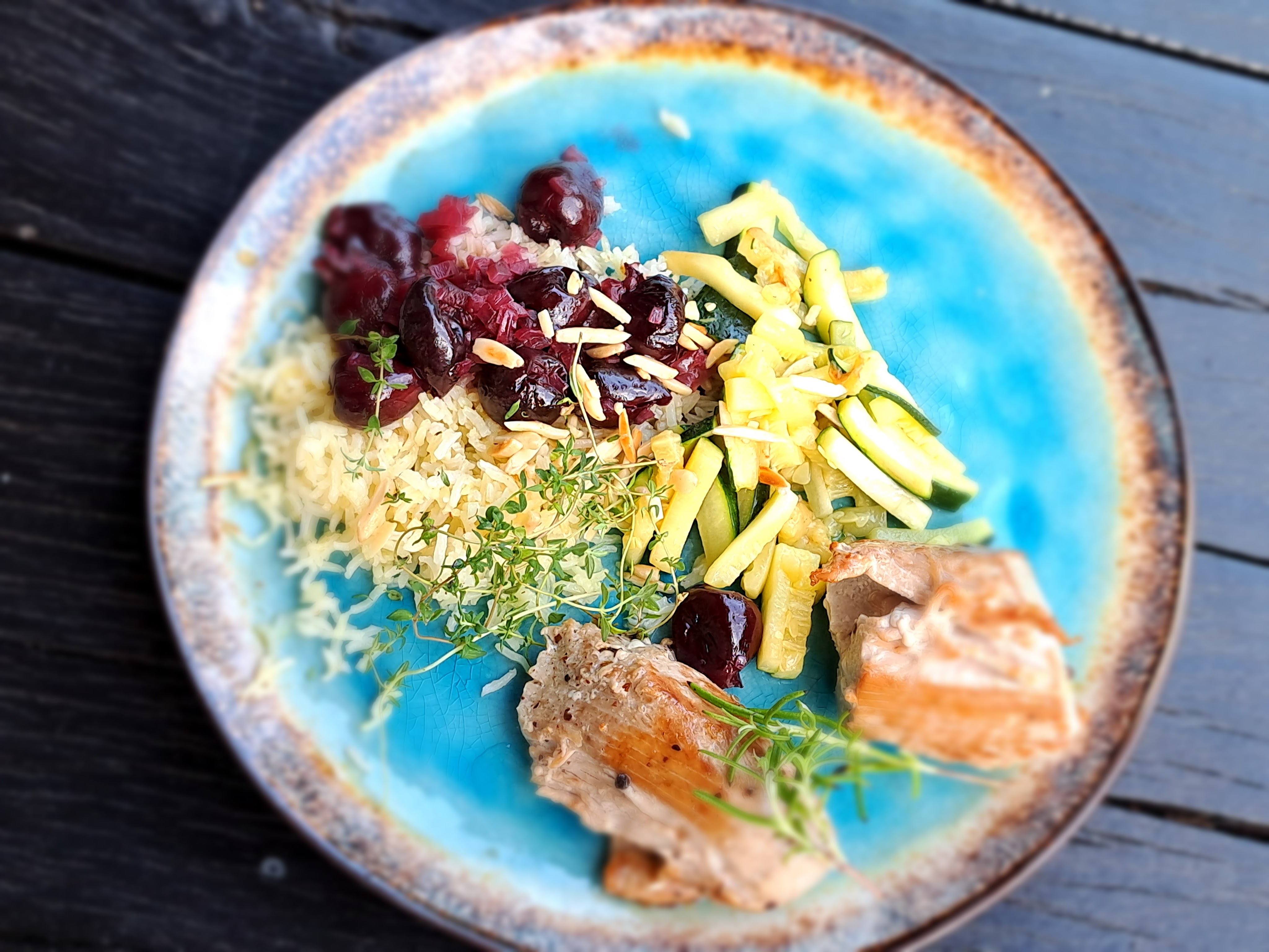 Ухае на... Сочна и вкусна риба тон в олио Thunfisch