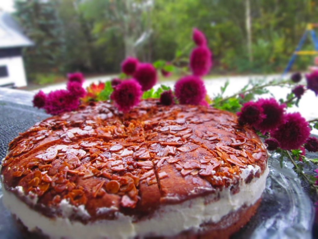 МЕДЕН БИНЕНЩИХ С&nbsp;МАЯ