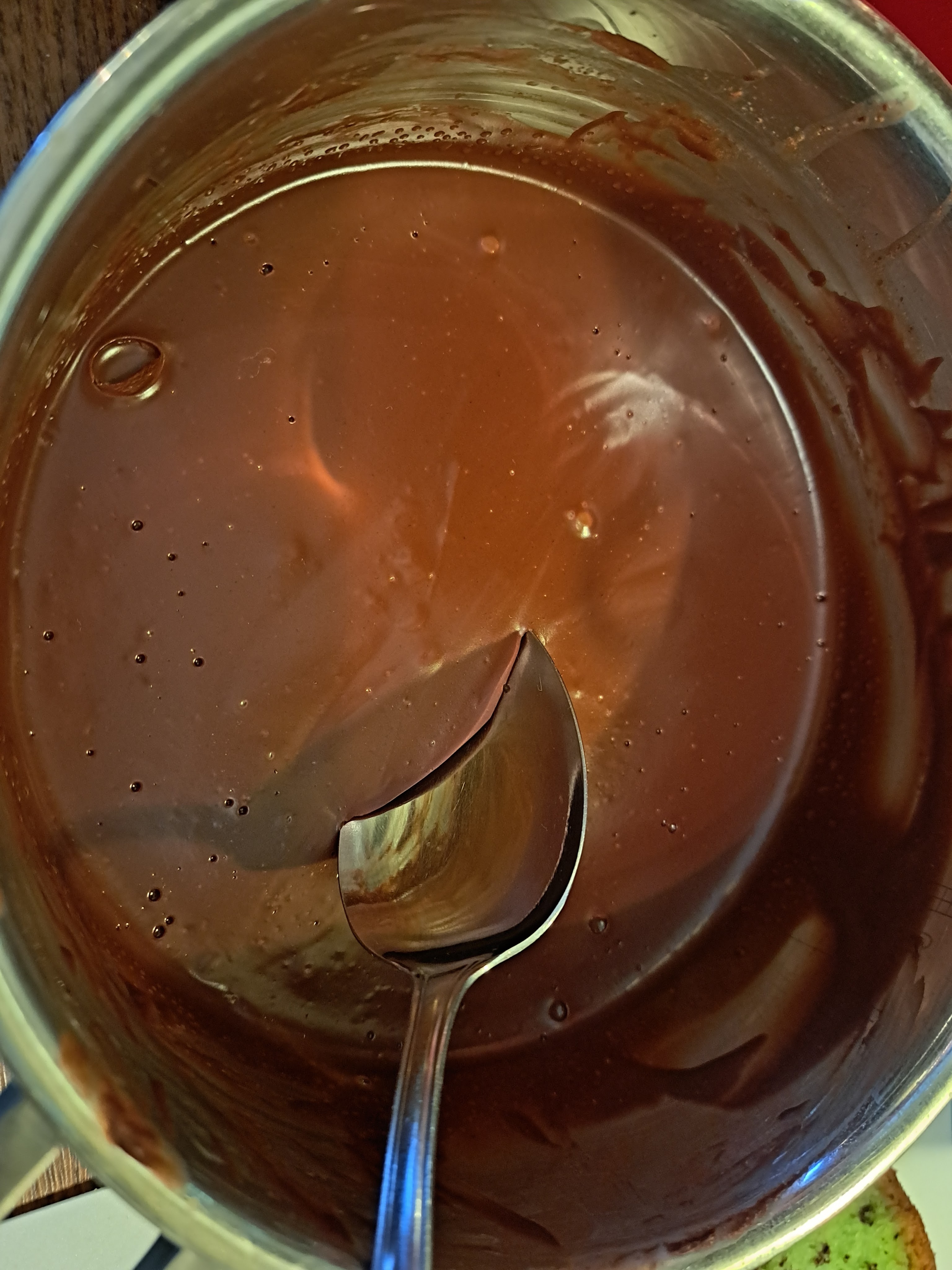 Ухае на...Зелено кадифе страциатела и чийз крем шоколадов мус