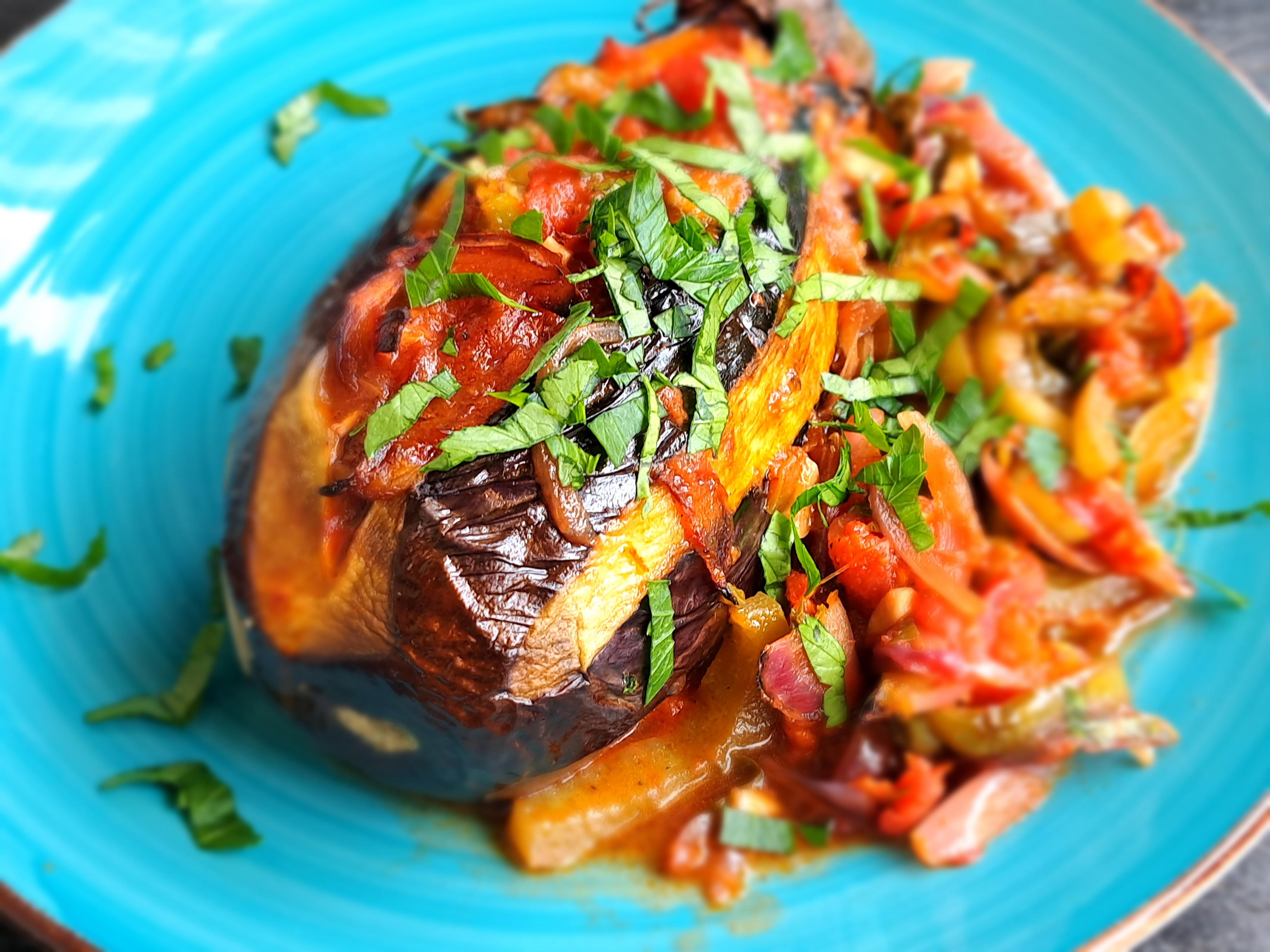 Ухае на... Imam Bayildi Пълнени патладжани